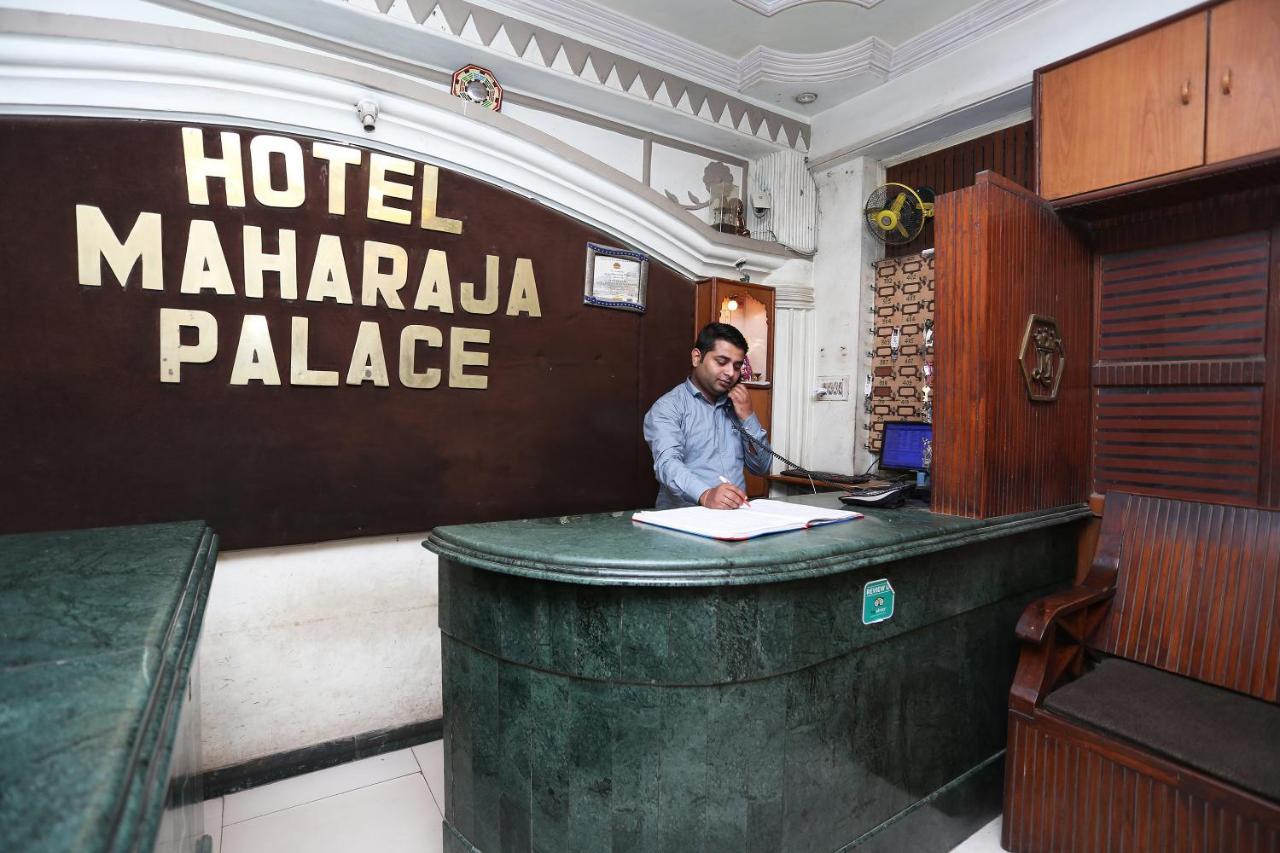 קאנפור Oyo 4956 Hotel Maharaja Palace מראה חיצוני תמונה