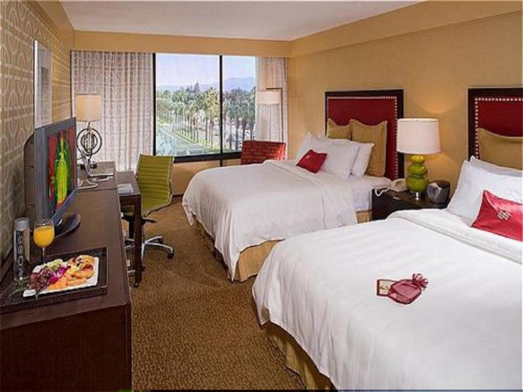 קאנפור Oyo 4956 Hotel Maharaja Palace חדר תמונה